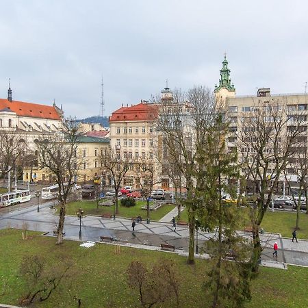 В Центрі Біля Ратуші Вулиця Площа Ринок 11 Lemberg Exterior foto