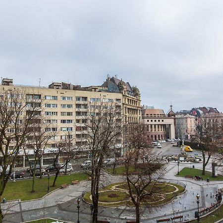 В Центрі Біля Ратуші Вулиця Площа Ринок 11 Lemberg Exterior foto