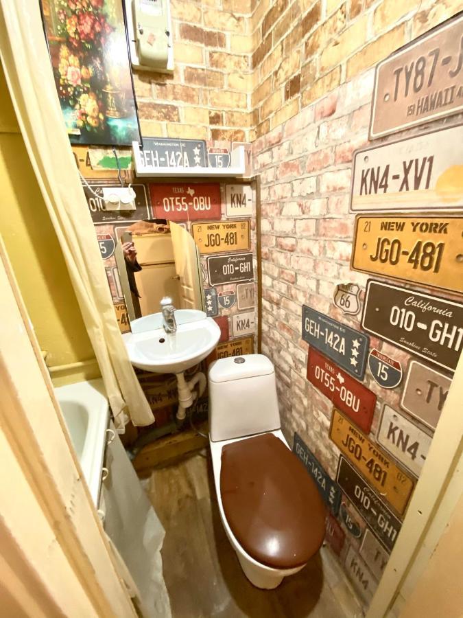 В Центрі Біля Ратуші Вулиця Площа Ринок 11 Lemberg Exterior foto